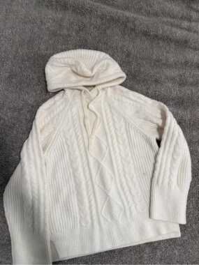 Abercrombie & Fitch Cream Cable-Knit Hoodie Turtleneck